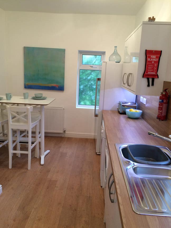 Boutique Ensuite Parking,Bills&Fibre inc £170pw Main Photo