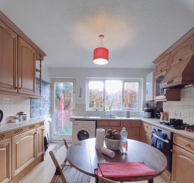 * 6-Bedroom House to Rent – Open Plan + Garden * Main Photo