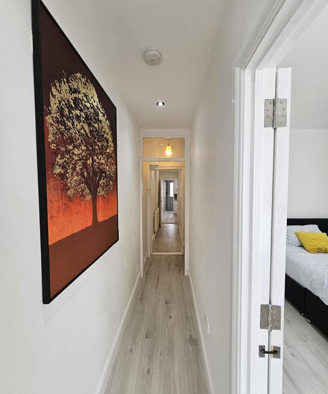 3/4 bedroom and 3 bathroom house available   Main Photo
