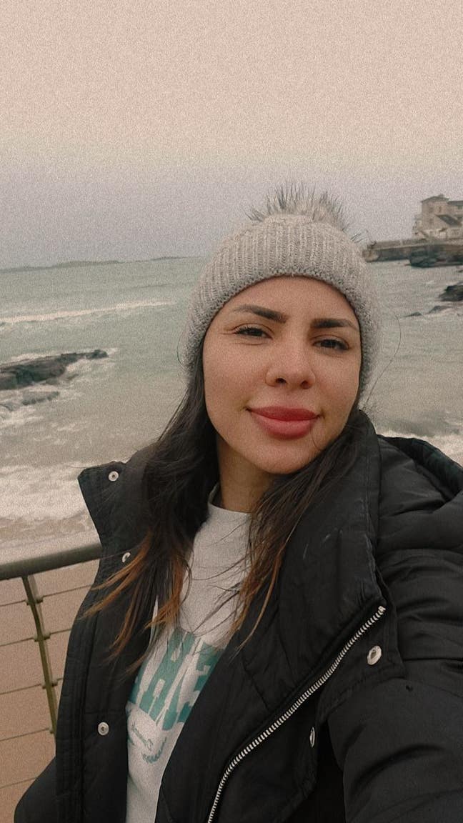 Hi, I’m looking for a room in a clean and p... Main Photo