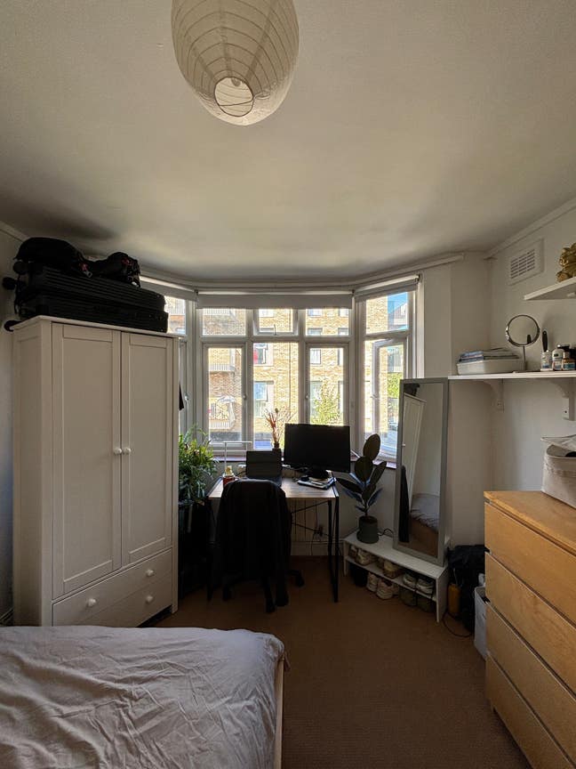 Two Week Sublet in Hoxton / Old Street from 18 Apr Main Photo