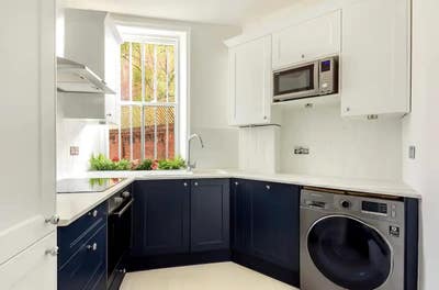 Double Furnished Rooms - Clean Great Location Main Photo