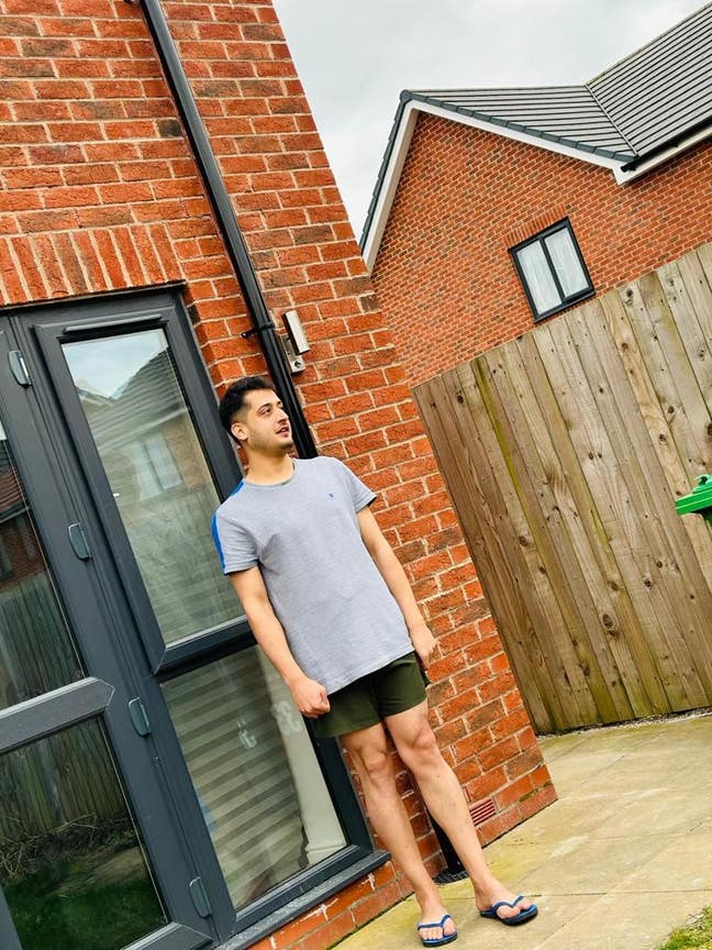 Looking for room or shared property. Main Photo