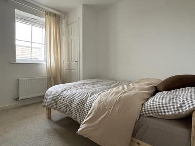 Modern Double Room  | 30 mins to London Bridge Main Photo