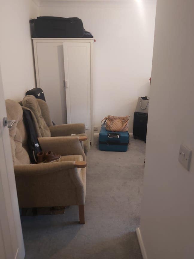 Beautiful double room nr town centre - Female preferred Main Photo