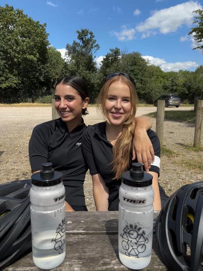 Double room (preferably with en-suite) wanted!  Main Photo