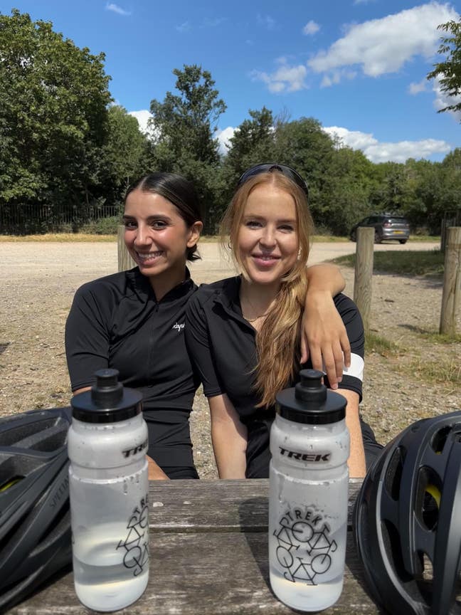 Double room (preferably with en-suite) wanted!  Main Photo