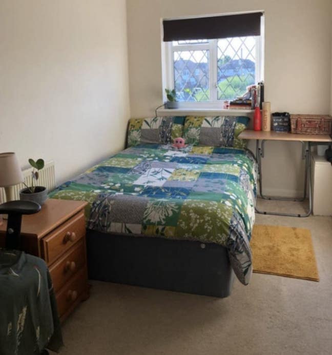 Double Room–Bills Included - Full/Time or Mon-Fri Main Photo