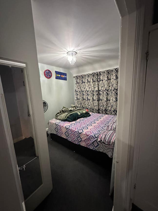 Double Bedroom Rooms to Let - Available Main Photo