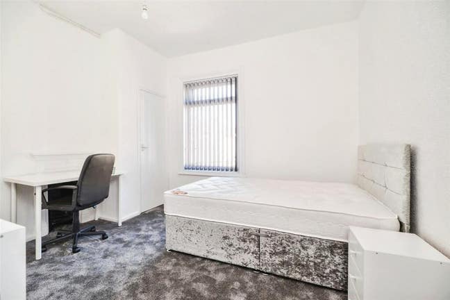 Newly renovated 4 bed HMO near Teeside University Main Photo