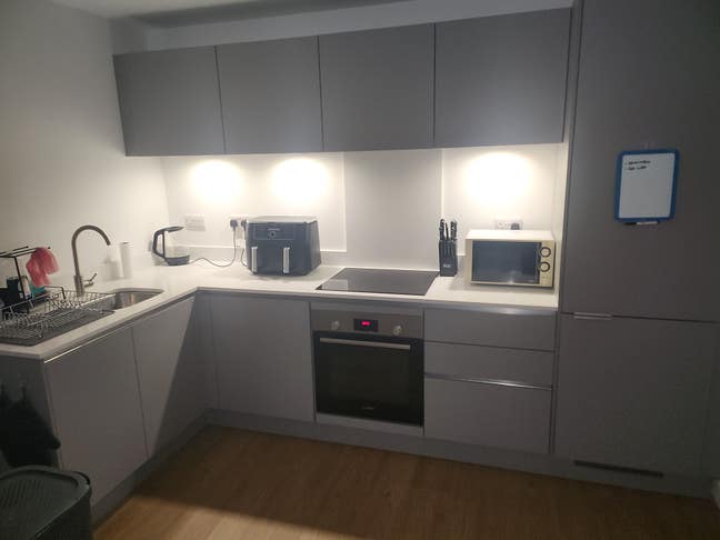 Room to rent.  Main Photo
