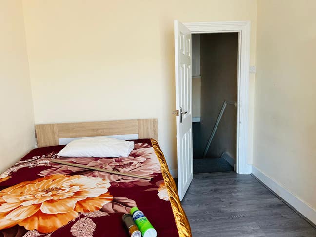 Double room for rent Main Photo