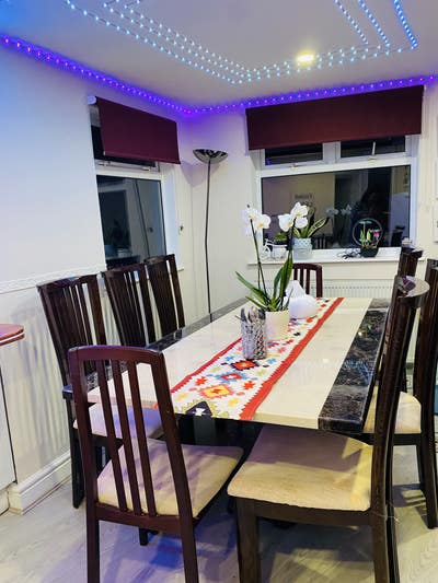 En-suite modern double room with parking  Main Photo