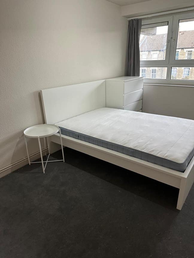 Newly refurbished bedroom- All bills included!  Main Photo