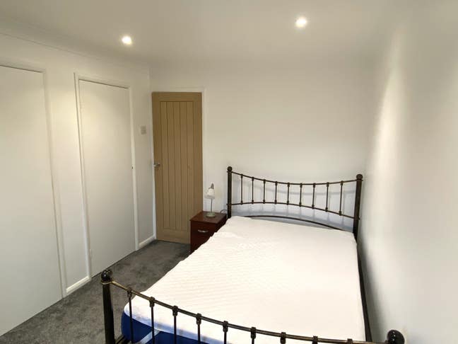 Double Room To Rent in Southwick (BN42) Main Photo