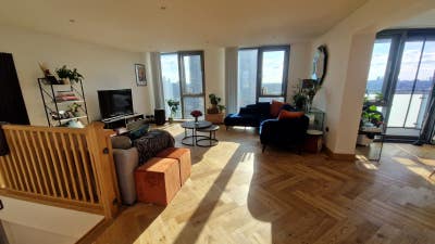 Stratford Penthouse Main Photo