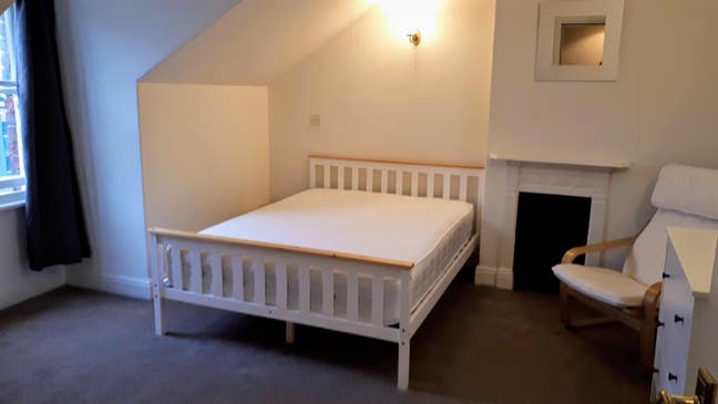 Double City Centre room in large shared house Main Photo