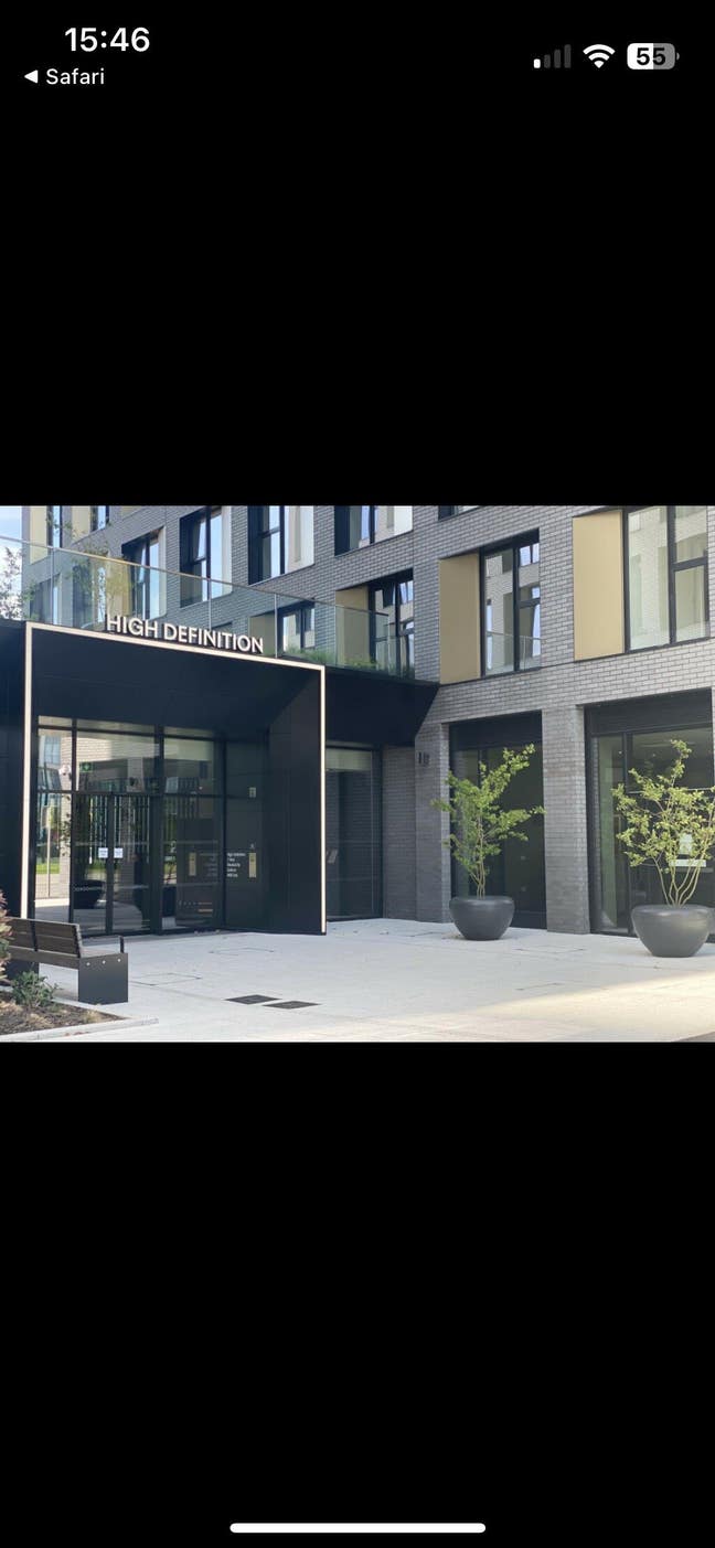 Modern flat in Media City Main Photo