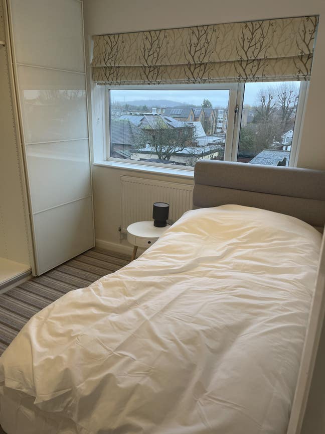 Perfect room in Greenford  Main Photo