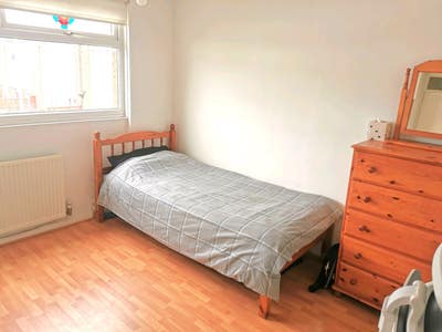 Spacious Single Bed by Park Main Photo