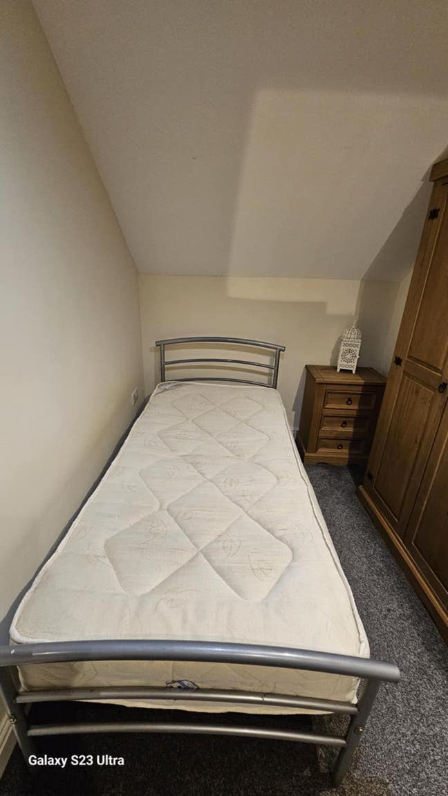 Rooms to Let adjacent to Porthmadog Harbour Main Photo