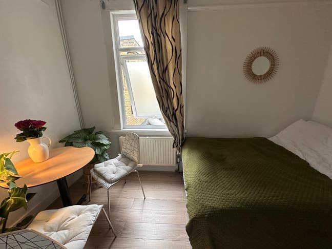 Small Studio in Northfields, Ealing W13 Main Photo