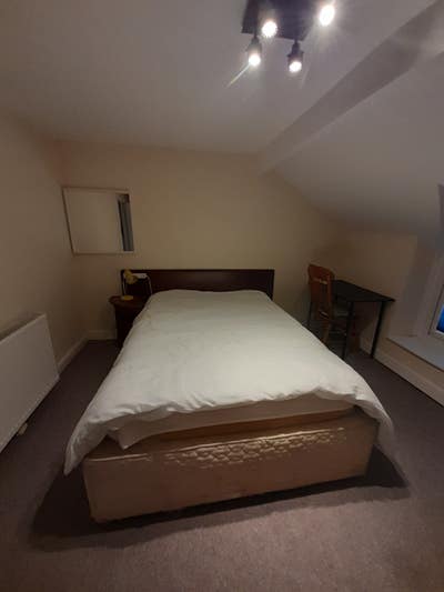 Single or Double Room available. Main Photo