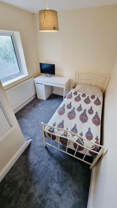 Single Room NG5 Main Photo