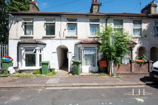 16 Min to Central London, Single Rm Included Bills Main Photo