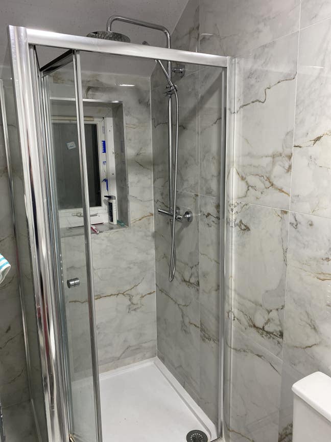 Luxury double room on hatton road Main Photo