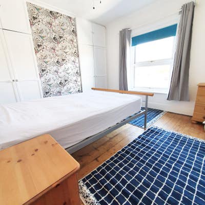 Cowes House Share Main Photo