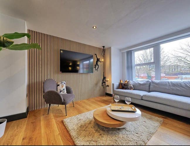 *City Flatshare Main Photo