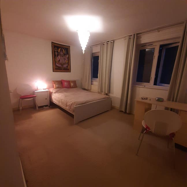 Double bedroom available in Hackney Wick Main Photo