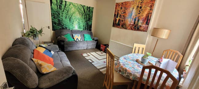 One double room available in Coventry CV3 area Main Photo