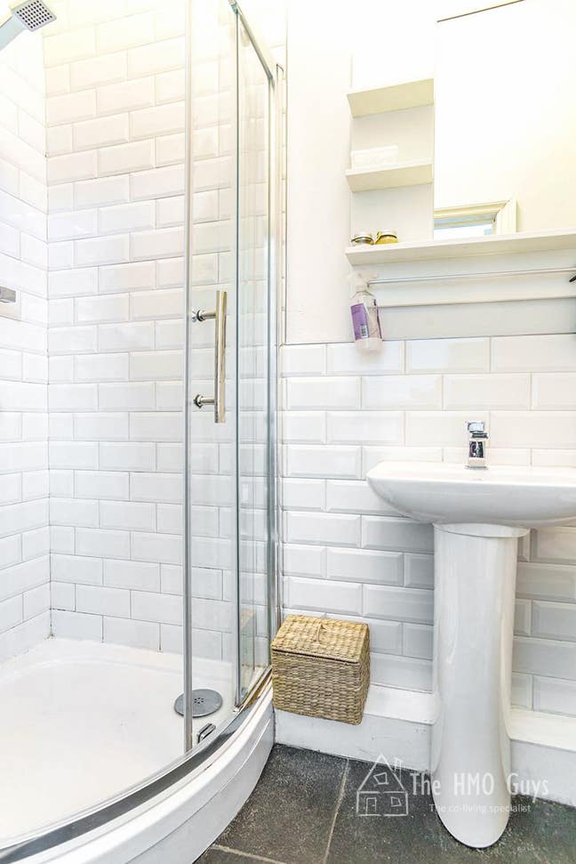 🏡 High-Spec En-Suite Rooms – Stunning Refurb Main Photo