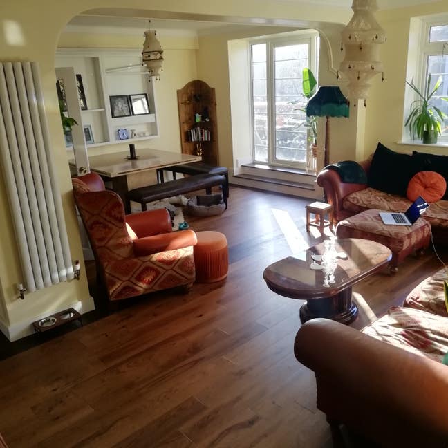 Short let Swiss Cottage: Large double room Main Photo