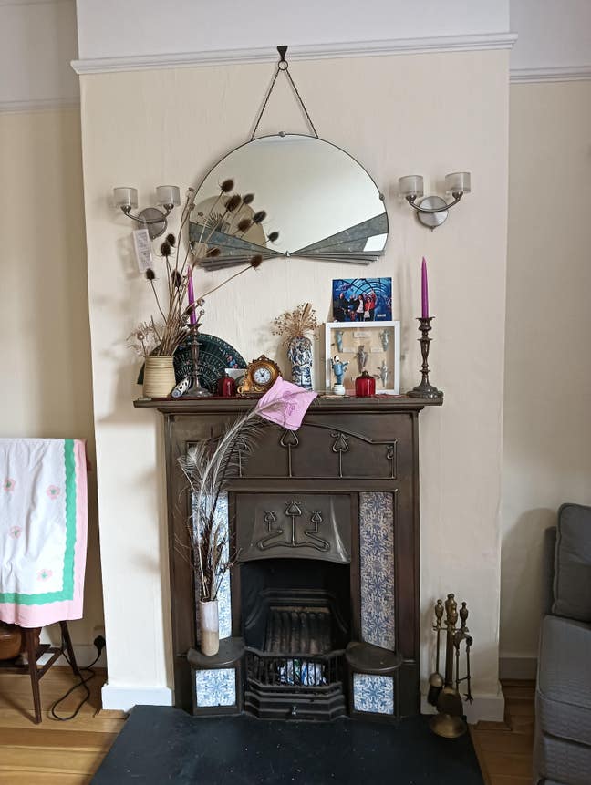 Homely ,Spacious and V near tube Main Photo