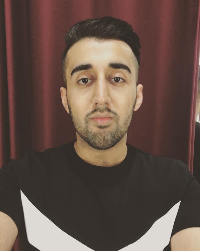 Professional looking for a double-room Main Photo