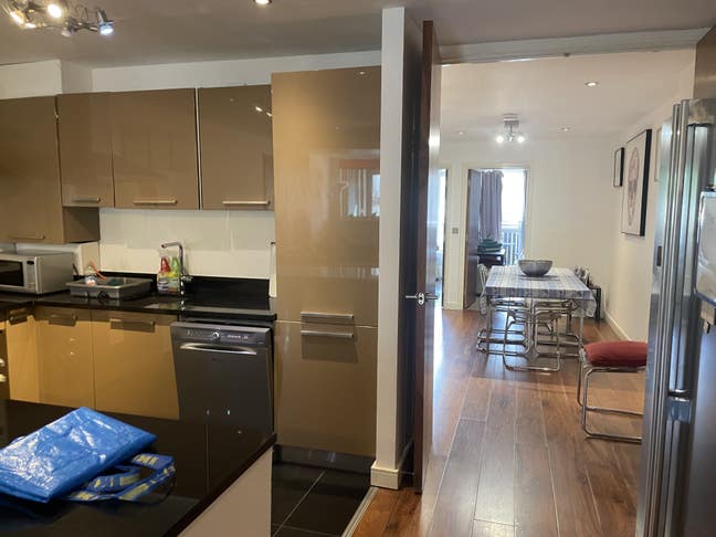 3Bd 2Bth BillsInc. Easy Transport Access Main Photo
