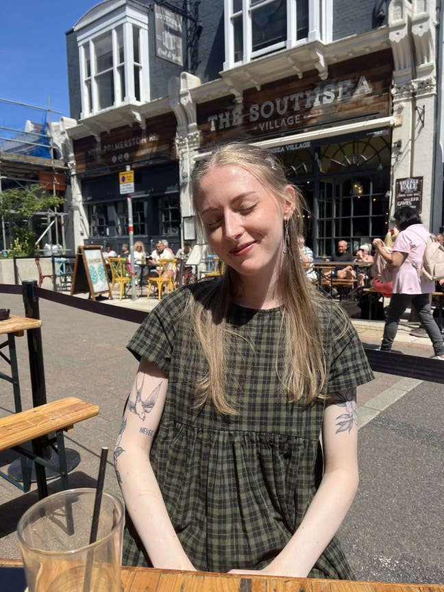 Looking for double room or buddy up! Main Photo