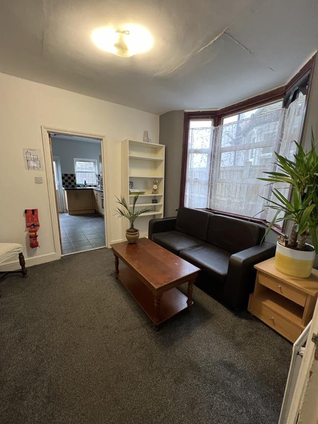 Double room  in Leytonstone 5 mins to central line Main Photo