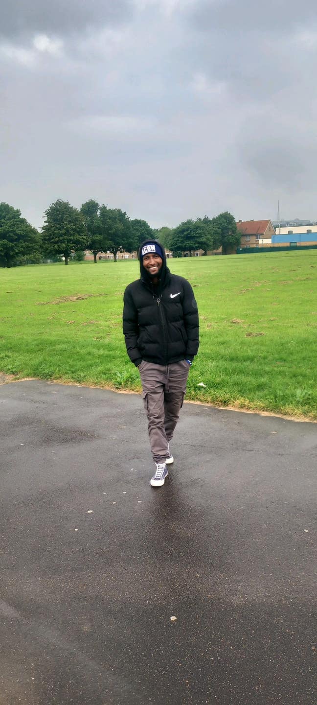 I am a male  26. I am looking for a single or... Main Photo