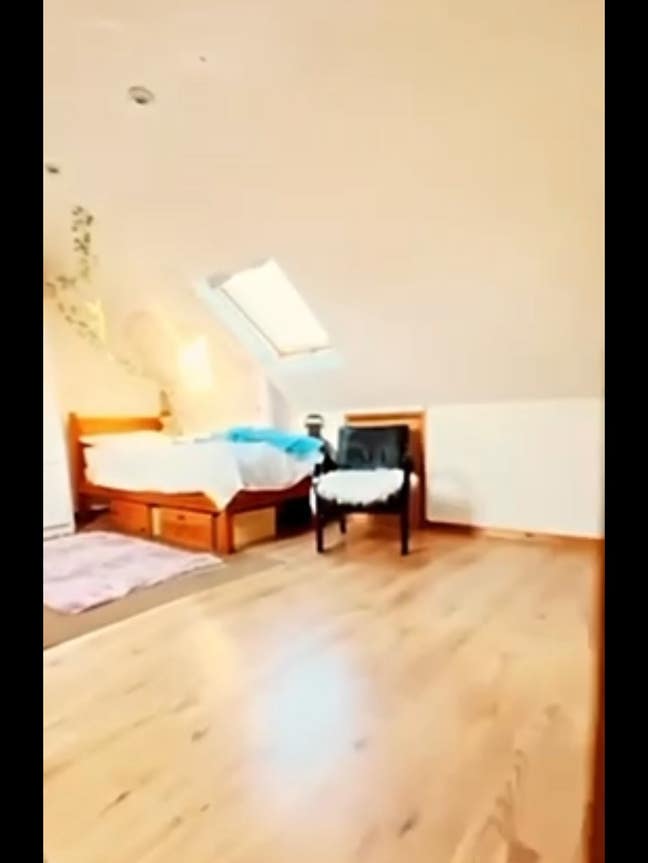 Room for rent  Main Photo