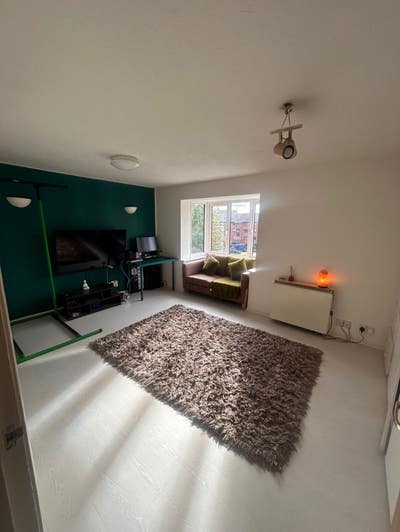 Cosy Studio Great Location Main Photo