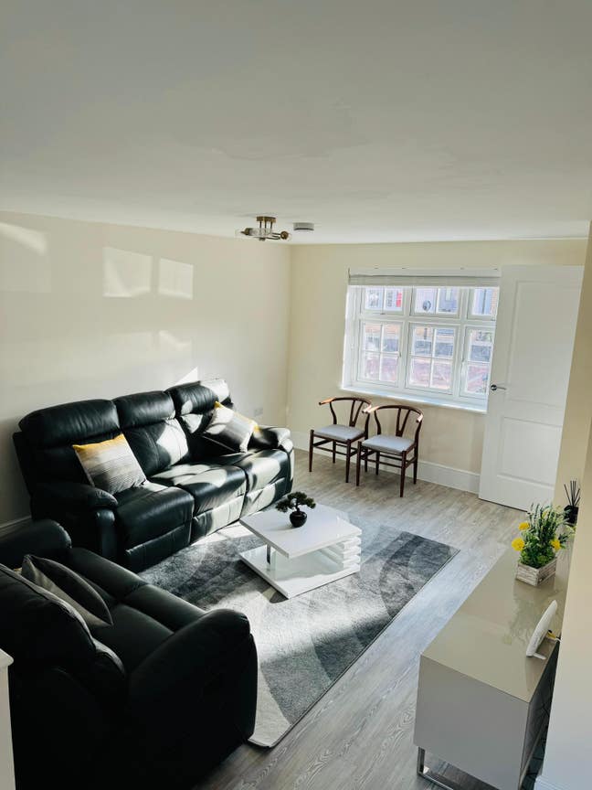 Double room with private bath in Sawston Main Photo