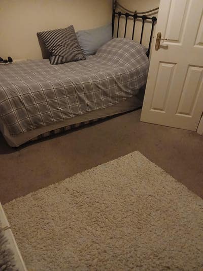 Room available  Main Photo