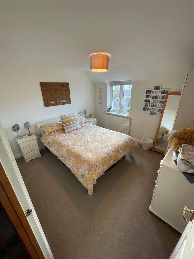 Double bedroom  Main Photo