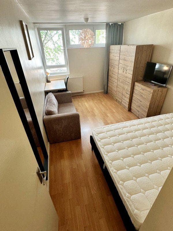 All Bills Included-Free Cleaning Service Main Photo