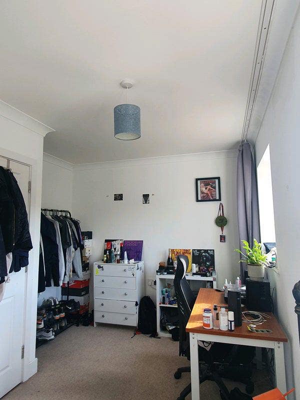 Double Room in 4 bed, 2.5 bathroom house + garden Main Photo