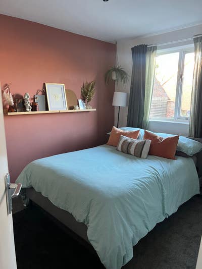 Double room, partly furnished, town centre Main Photo